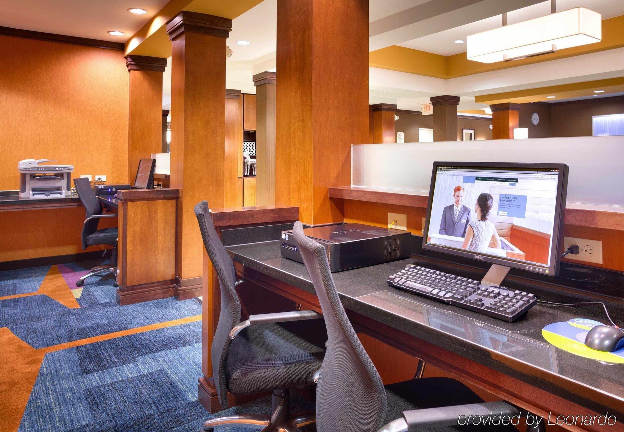 Fairfield Inn & Suites By Marriott ג'ילט מראה חיצוני תמונה